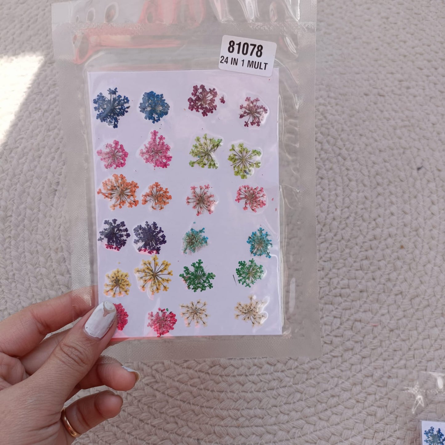24 in 1 pressed flower multishade
resin art supplies
resin art material
resin art
dry flower