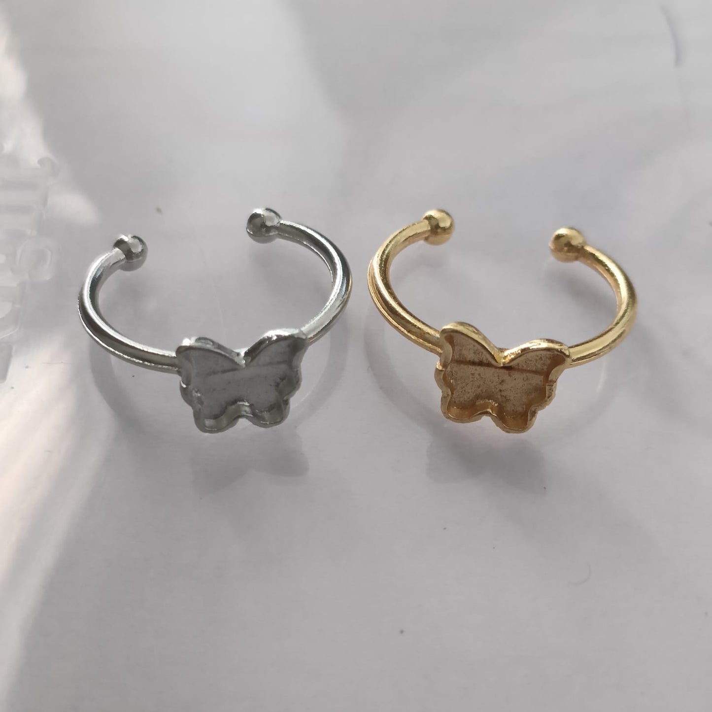 Butterfly-Shape Bezel Ring
bezel ring
bezel ring for resin
resin art supplies
wholesale rein art supplies
resin art material