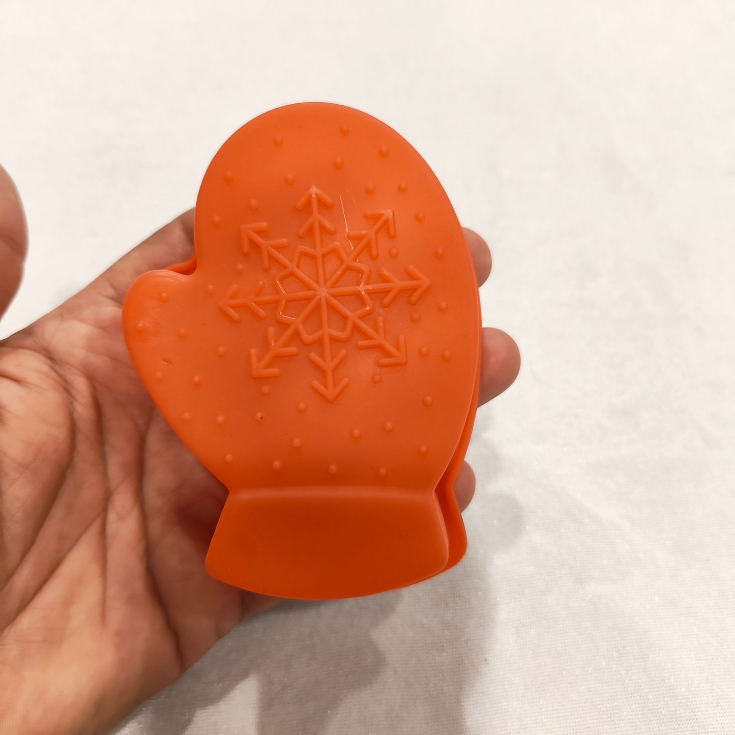 Snowflake Glove candle mould