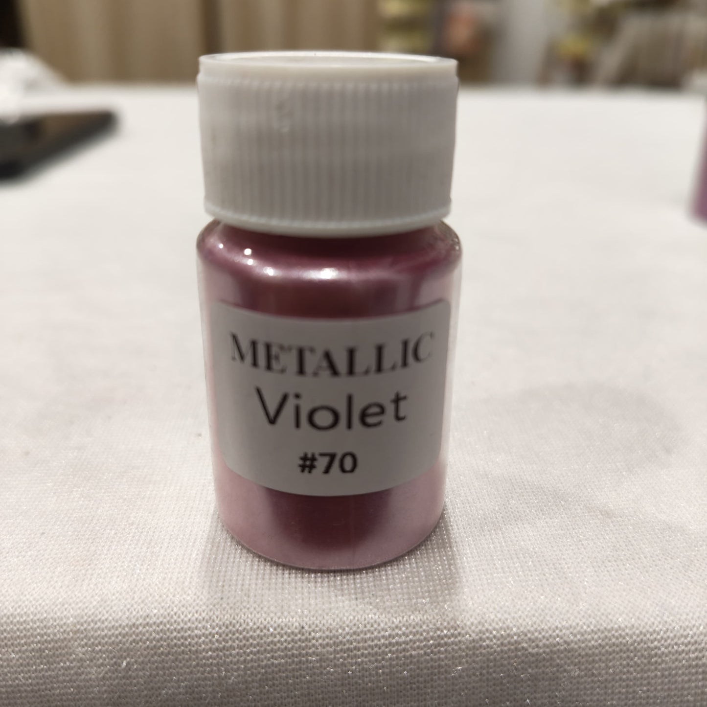 Metallic Violet Mica Powder #70
mica powder
insane craft supplies