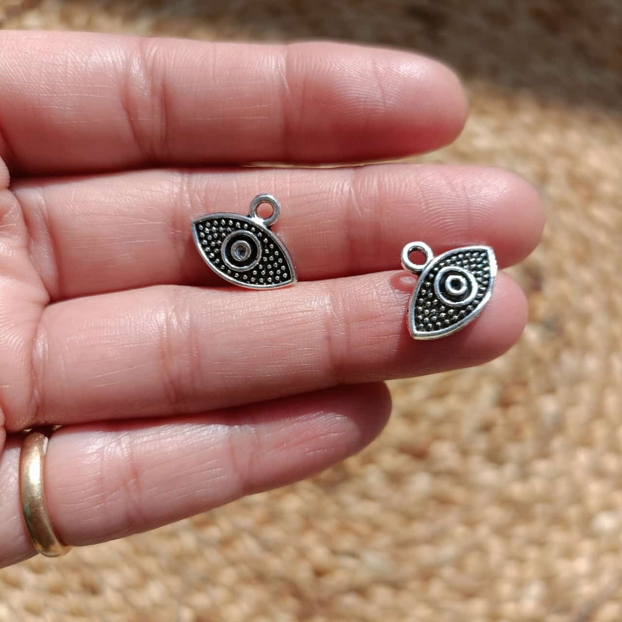 Mini Evel Eye Metal Charm
Metal charm