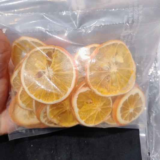 Dried orange slice
Shopping