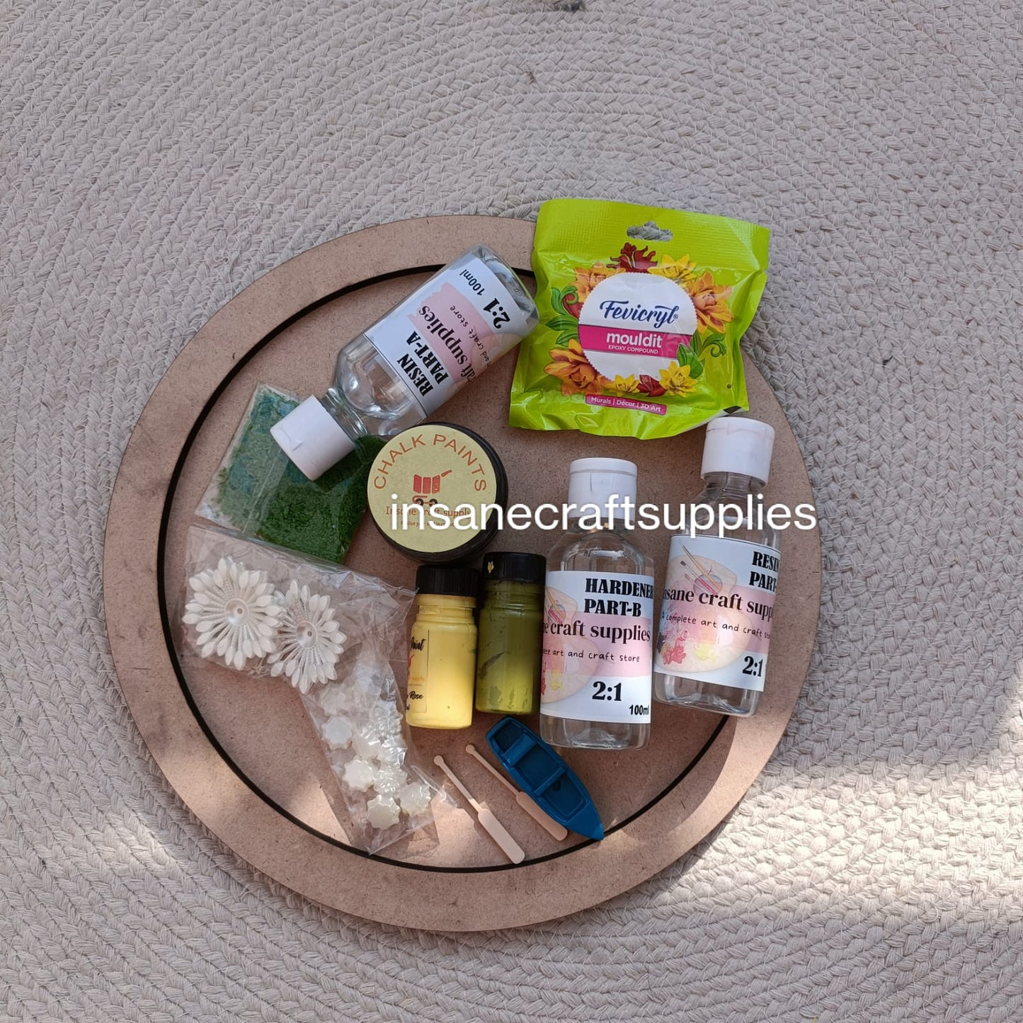 Resin lotus pond kit
lotus pond base
insane craft supplies