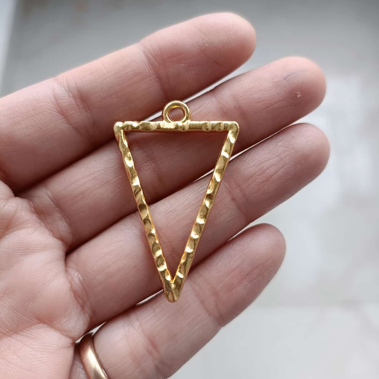 Traingle Shape Bezel
Resin bezel
insane craft supplies
bezel used in resin
pandent bezel for resin