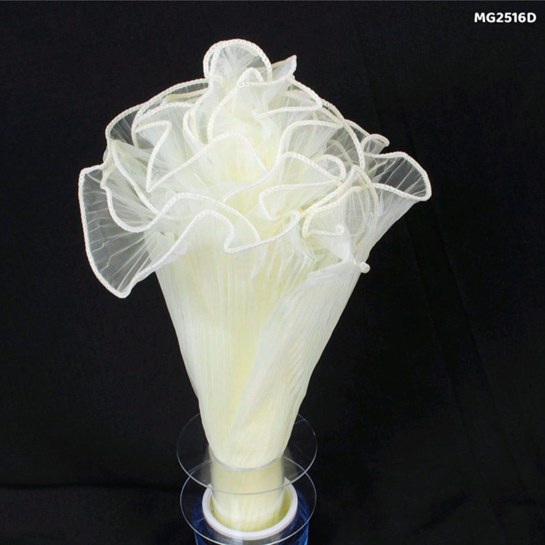 Off White Wrapping Bouquet Wrinkled Net 1 Pcs