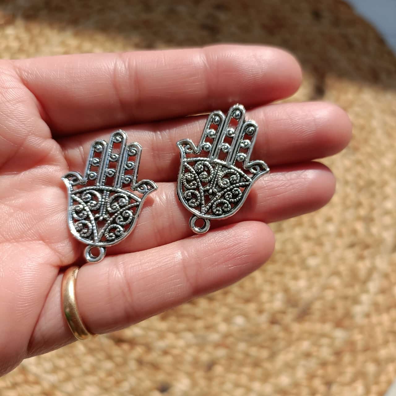 hamza hand metal charm
metal charm