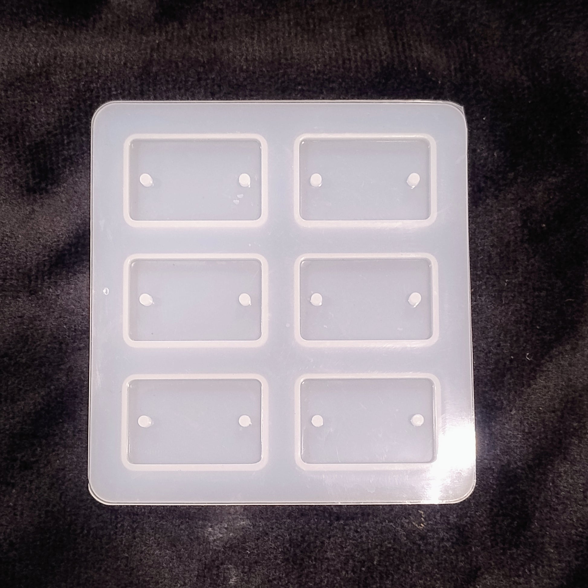 rakhi mould
silicon mould for rakhi
resin rakhi mould