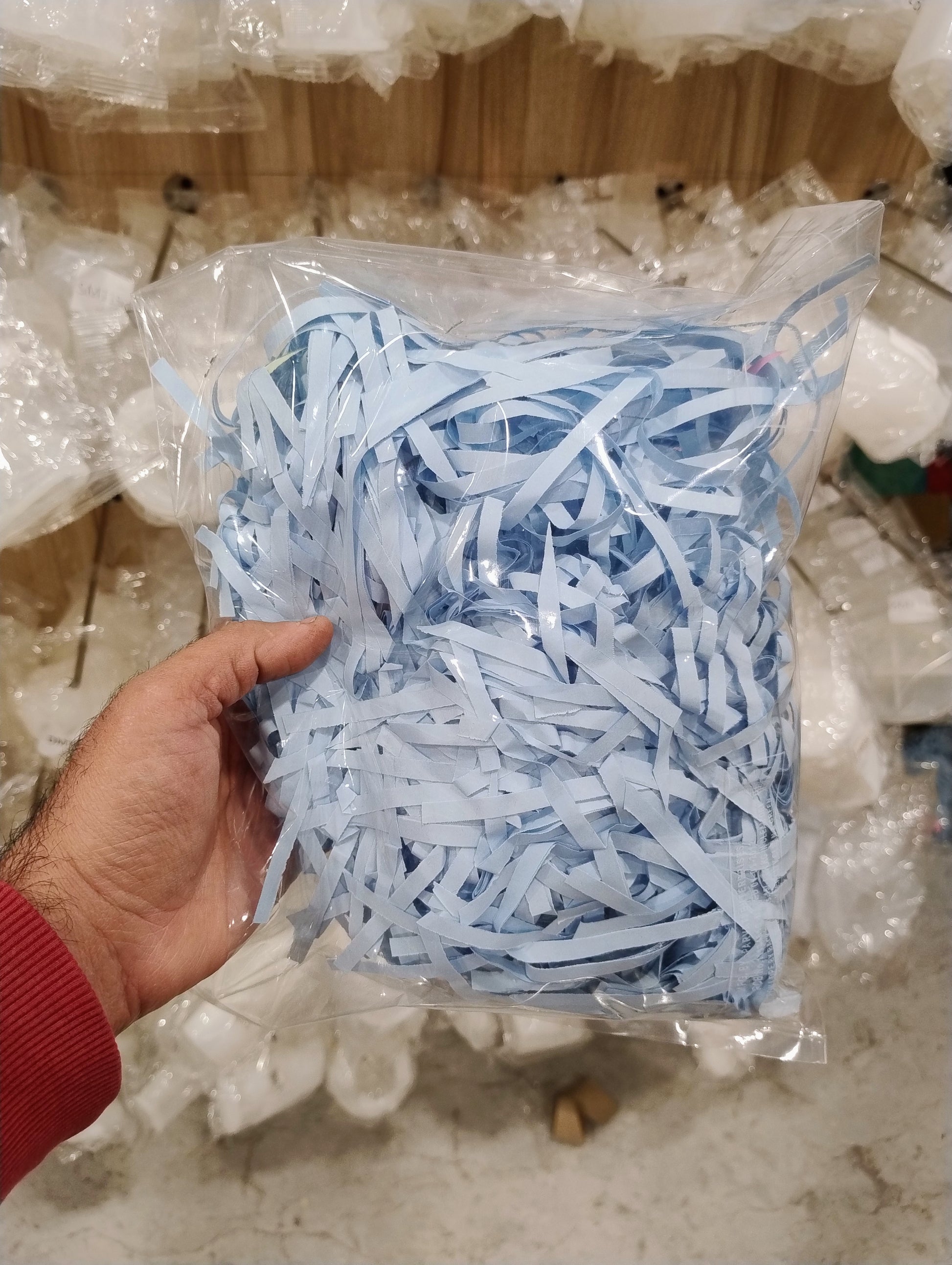 Blue Paper Shred for Packaging 
Paper Shred for Packaging 