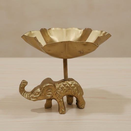 Elephant urli 