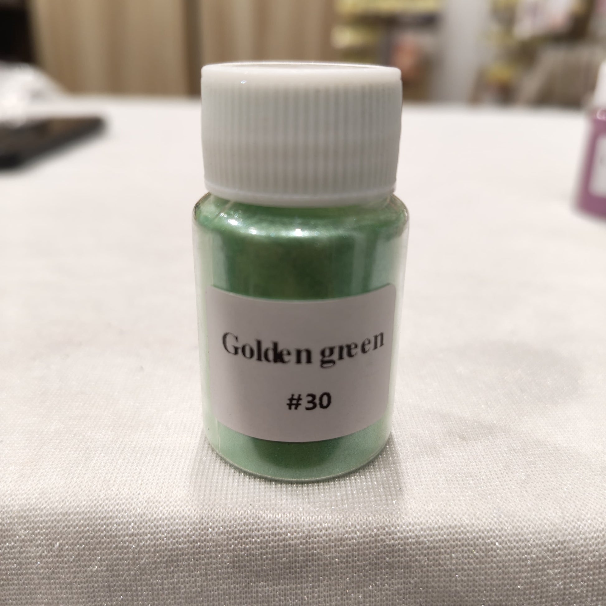 Golden Green Mica Powder #30
mica powder