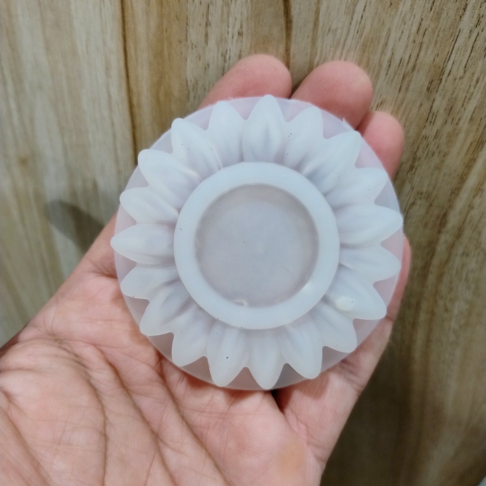 Silicone Candle Mould
Candle Making Supplies
DIY Candle Mould
3D Candle Mold
Wax Mold
Pillar Candle Mold
Custom Candle Mold
Insane Craft Supplies 

