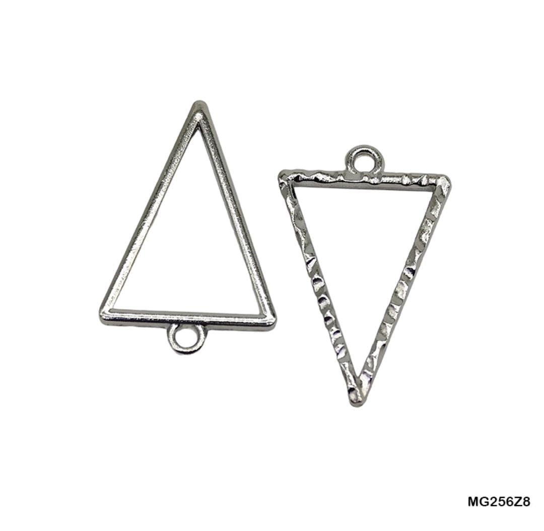 Open bezel for resinart