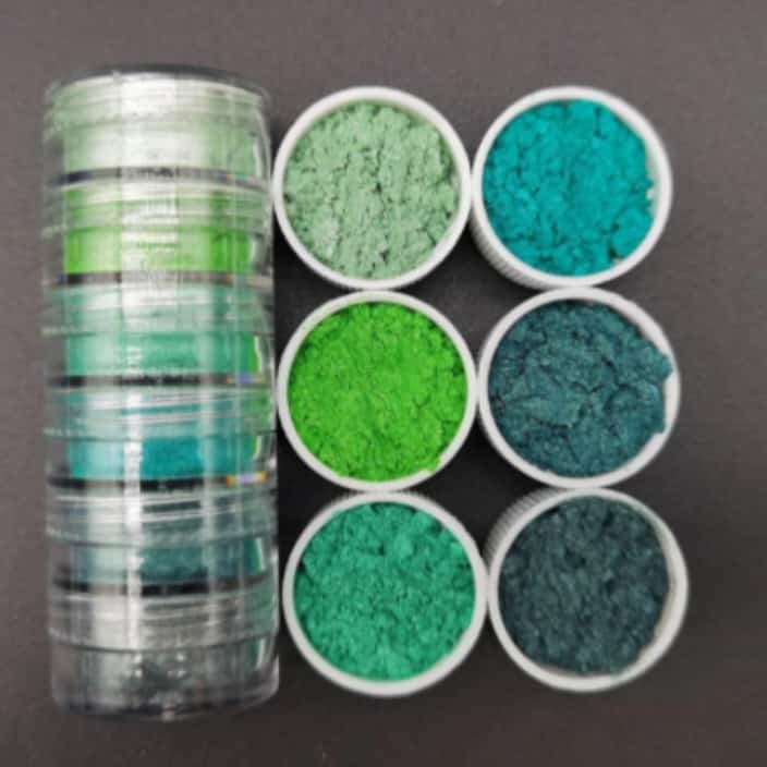 D Green shade 6 in 1 mica powder