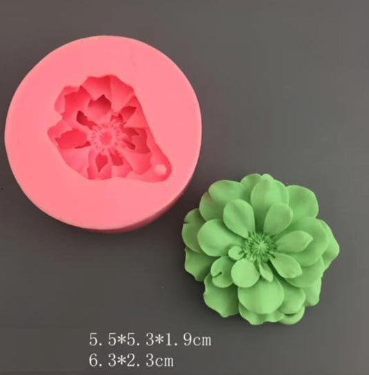 Begonia Flower Mould with Hole
Candle making material 
Candle mould 